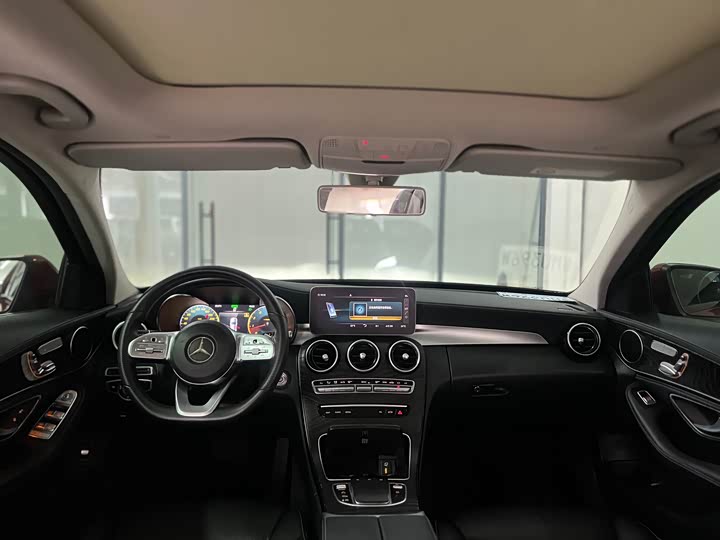 Фото 5 - Mercedes-Benz C-Class