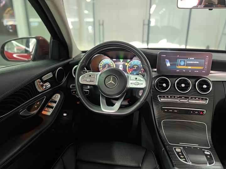 Фото 7 - Mercedes-Benz C-Class