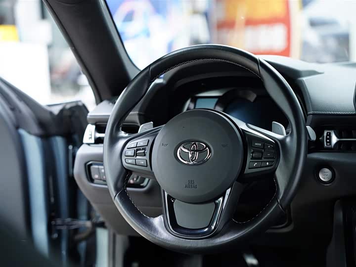 Фото 44 - Toyota Supra