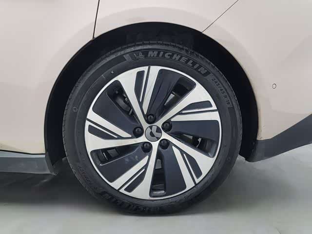 Фото 18 - Nio ET5