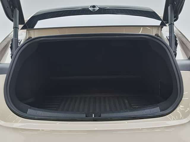 Фото 20 - Nio ET5