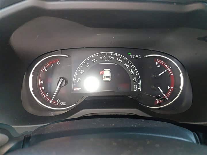 Фото 4 - Toyota RAV4