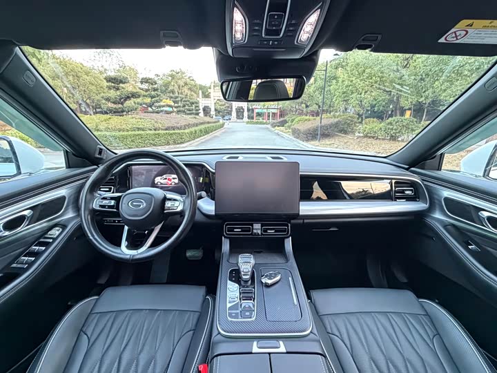 Фото 12 - GAC Trumpchi GS8