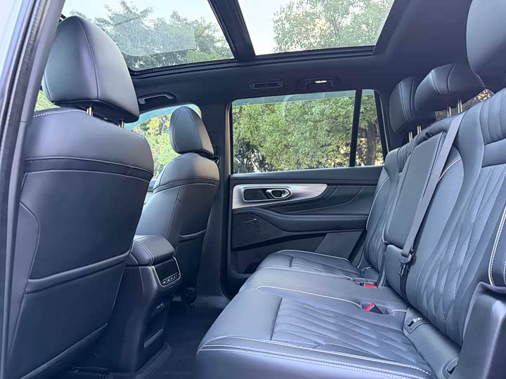 Фото 13 - GAC Trumpchi GS8