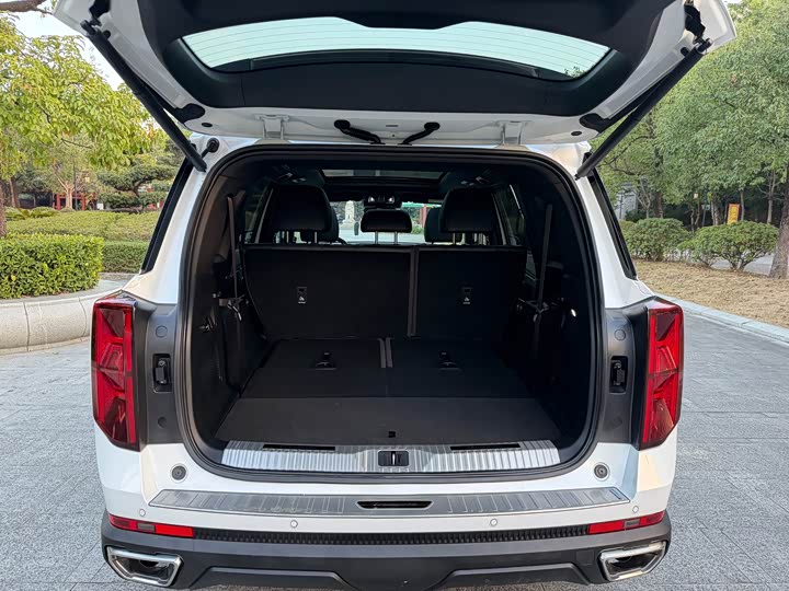 Фото 16 - GAC Trumpchi GS8