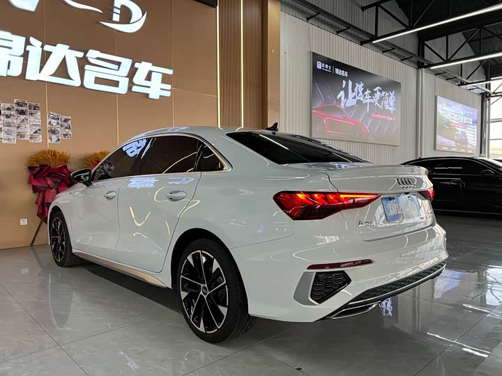 Фото 5 - Audi A3