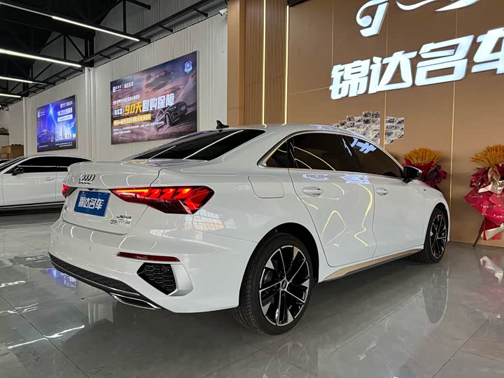 Фото 7 - Audi A3