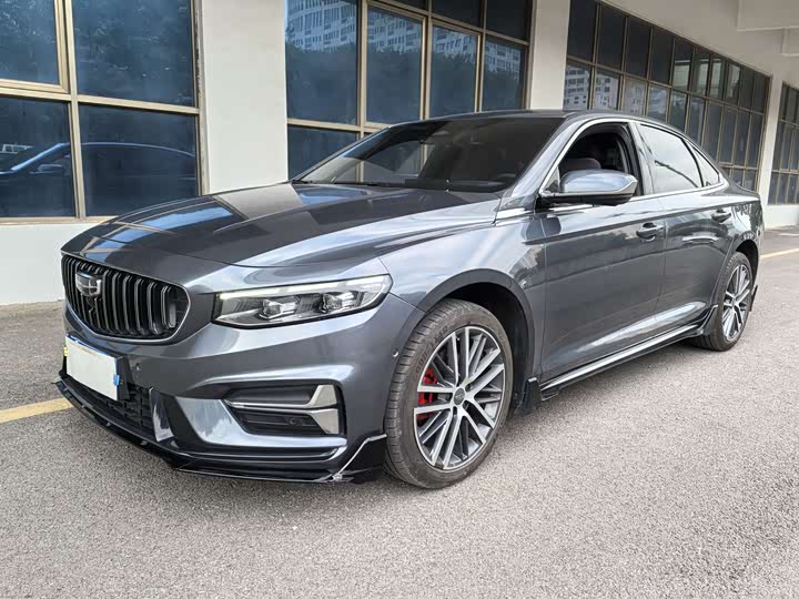 Фото 1 - Geely Preface