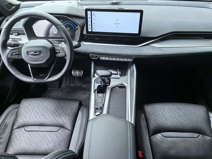 Фото 14 - Geely Preface