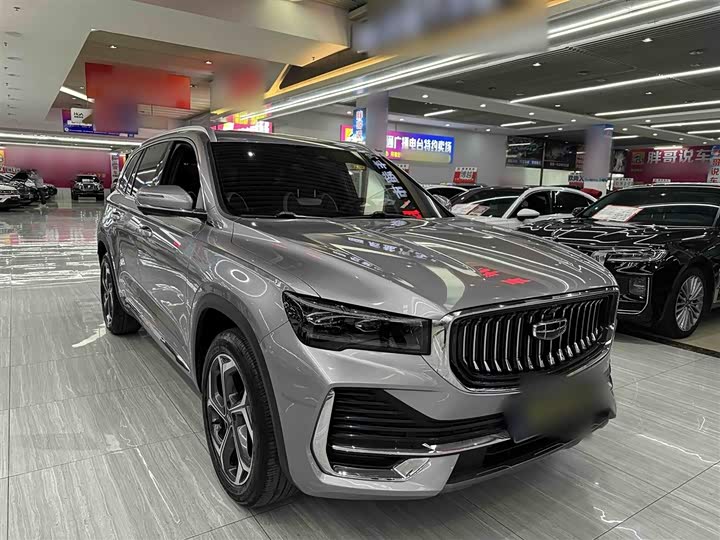 Фото 6 - Geely Monjaro