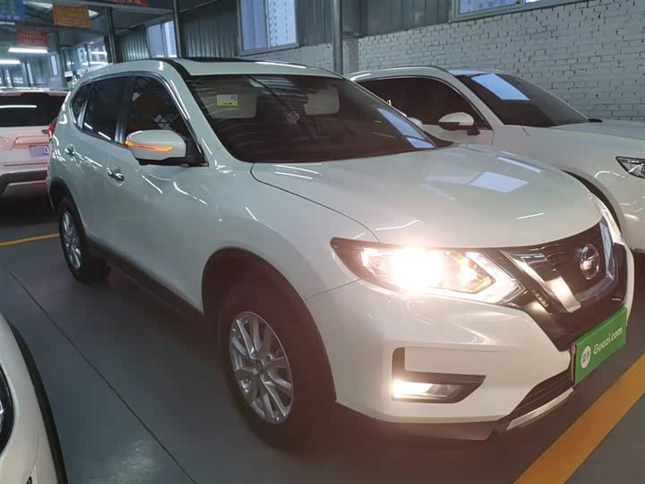 Фото 4 - Nissan X-Trail