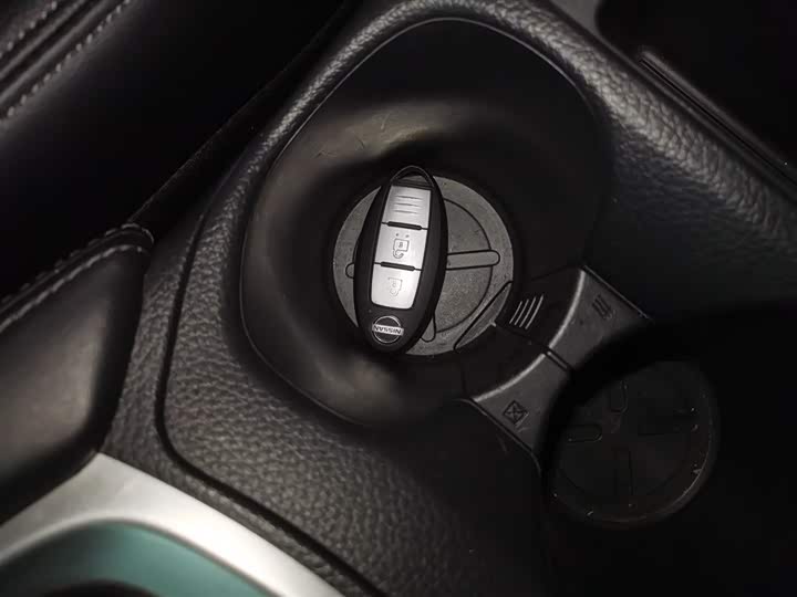 Фото 9 - Nissan X-Trail