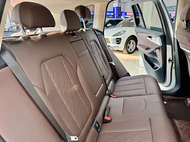 Фото 14 - BMW X3