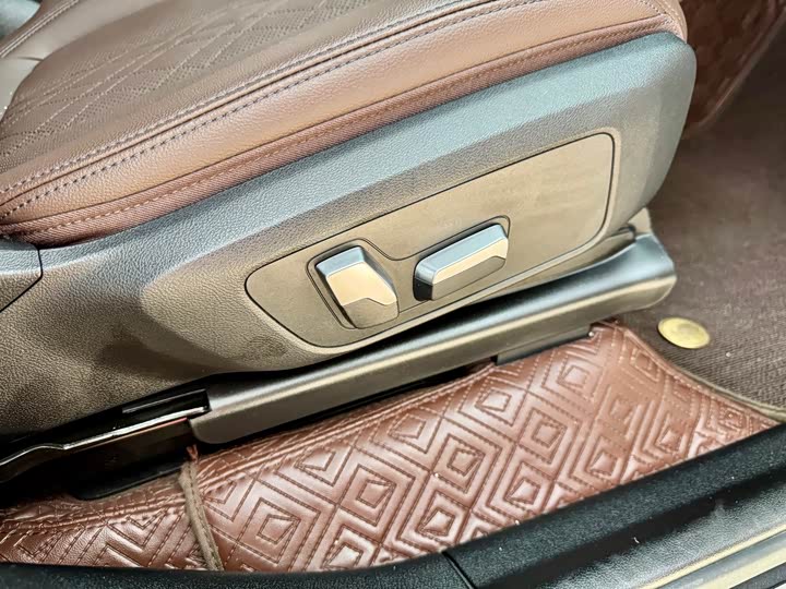 Фото 18 - BMW X3