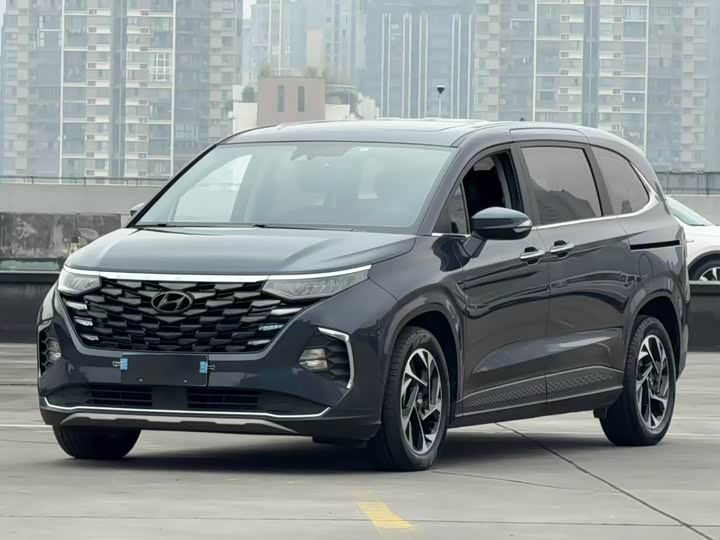 Фото 1 - Hyundai Custo