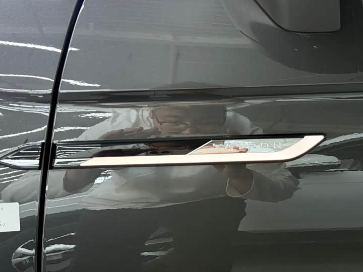 Фото 20 - Volkswagen Tayron