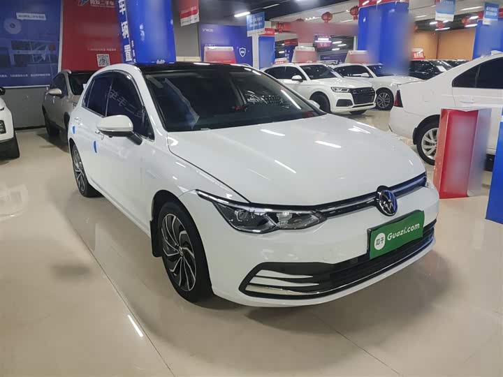 Фото 4 - Volkswagen Golf