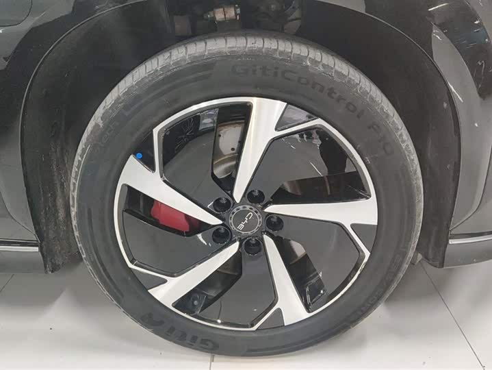 Фото 6 - BYD Sea Lion 07 EV