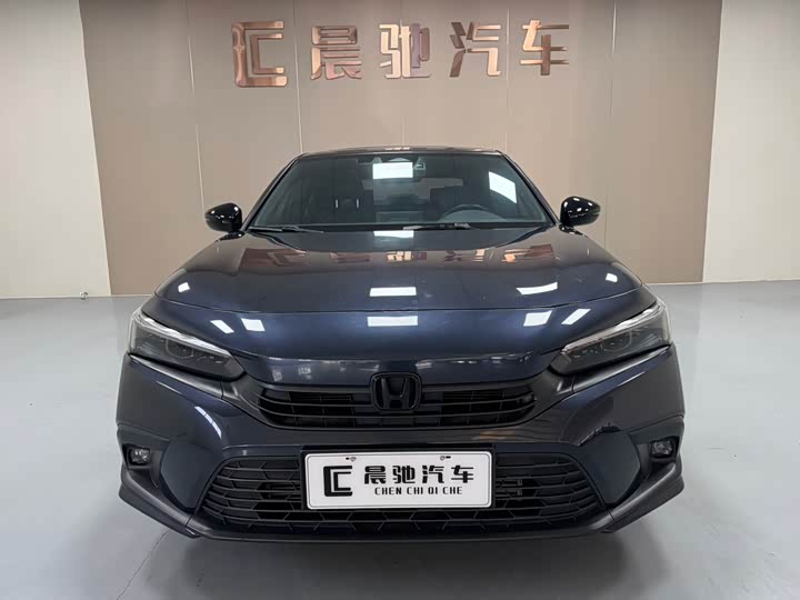 Фото 3 - Honda Civic