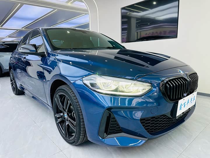 Фото 3 - BMW 1 Series