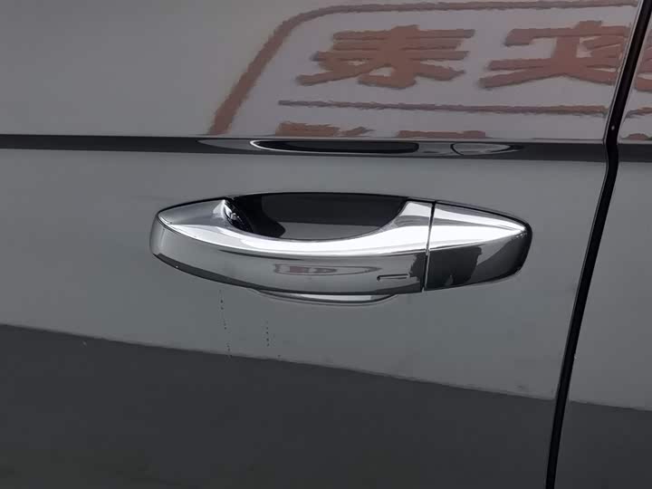 Фото 18 - Volkswagen Tayron