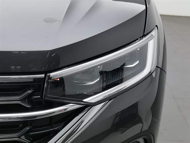 Фото 7 - Volkswagen Tayron