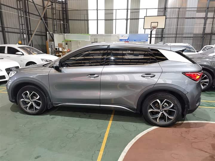 Фото 5 - BYD Yuan Plus