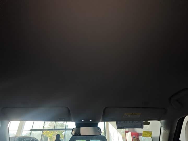 Фото 8 - BYD Yuan Up