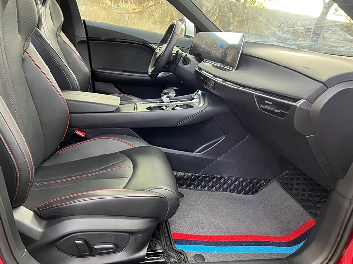 Фото 10 - MG Motor 7