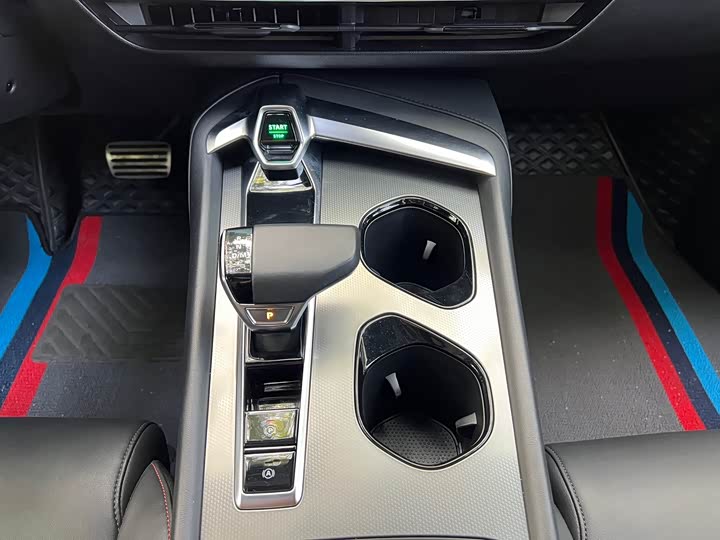 Фото 15 - MG Motor 7