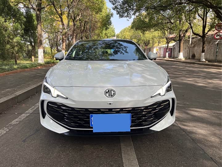 Фото 2 - MG Motor 7