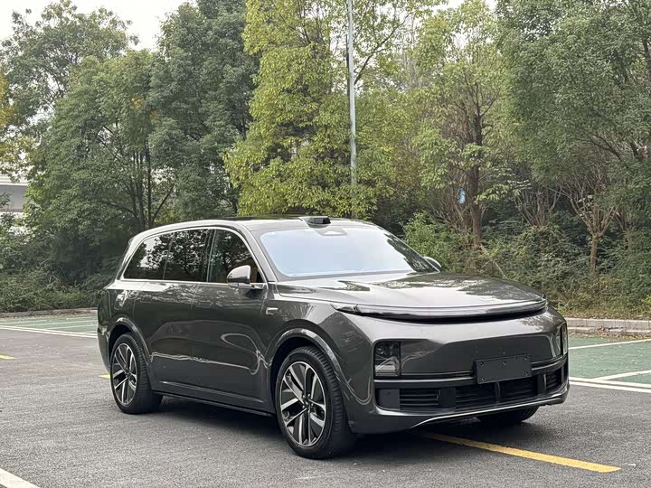 Фото 2 - LiXiang L9