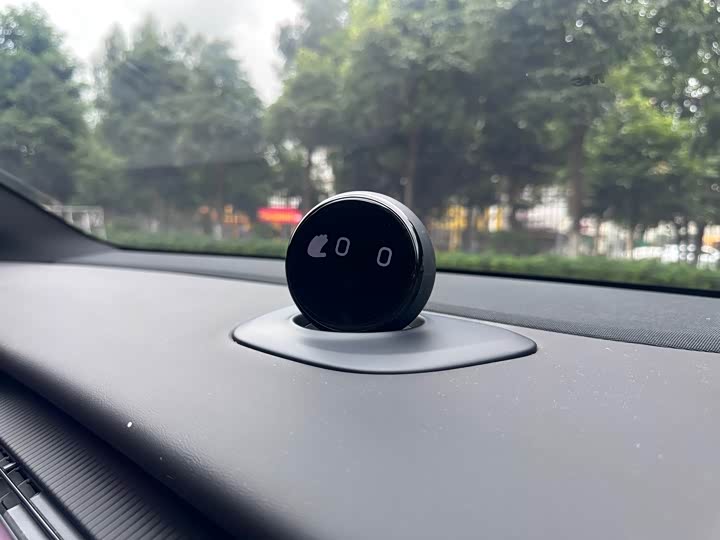 Фото 12 - Nio ET5T