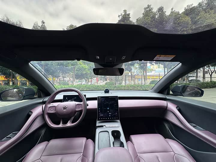 Фото 5 - Nio ET5T