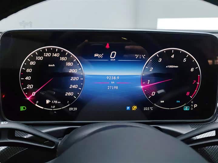 Фото 14 - Mercedes-Benz C-Class