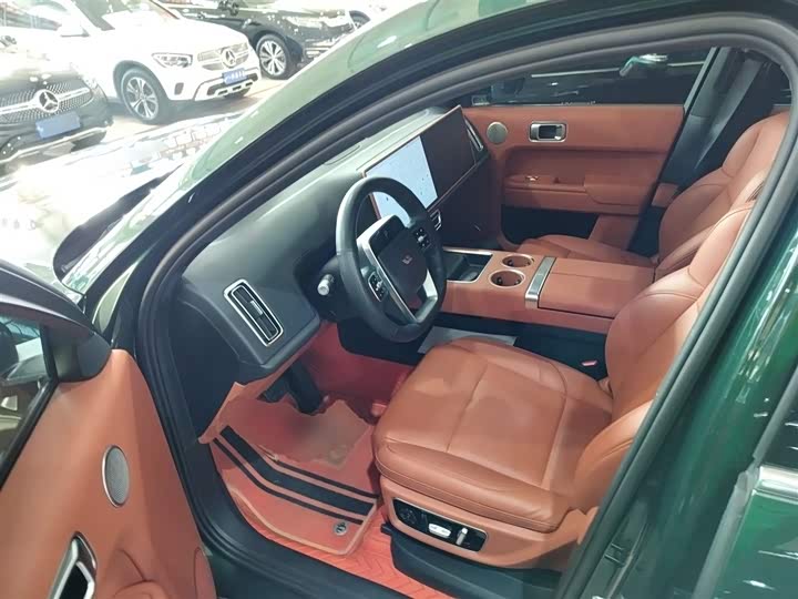 Фото 13 - LiXiang L9