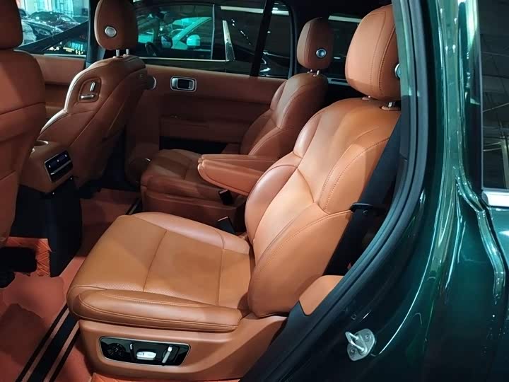 Фото 14 - LiXiang L9