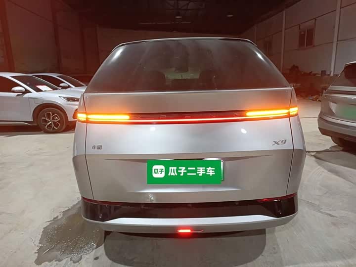 Фото 6 - XPeng X9