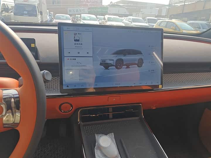 Фото 13 - Toyota bZ3X