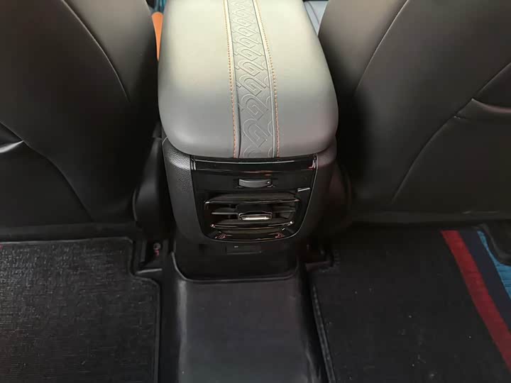 Фото 10 - GAC Trumpchi Empow R