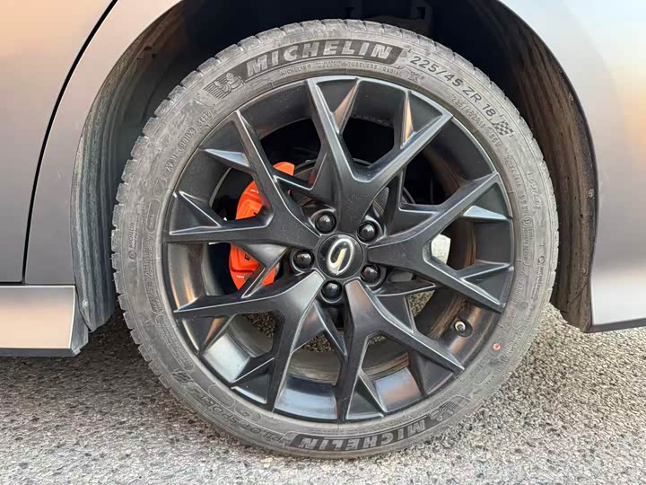 Фото 13 - GAC Trumpchi Empow R