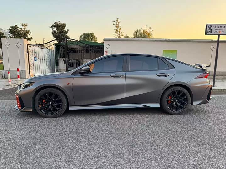 Фото 4 - GAC Trumpchi Empow R