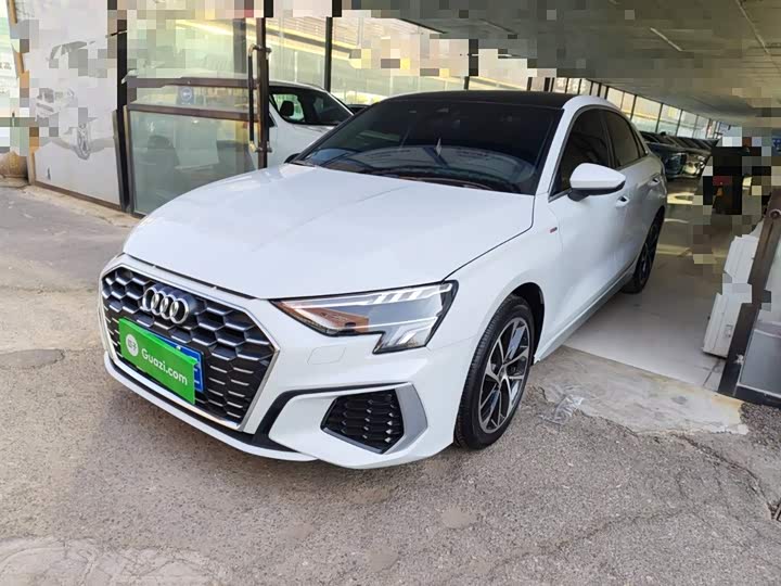 Фото 2 - Audi A3