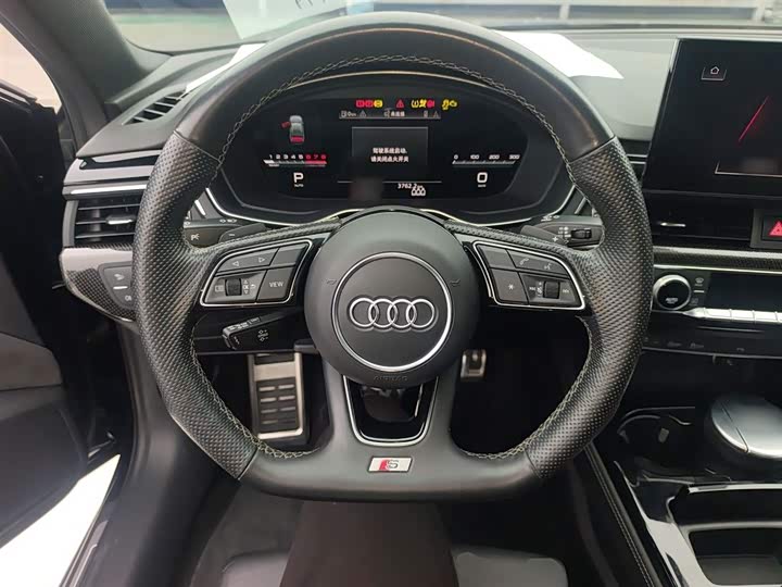 Фото 11 - Audi S4