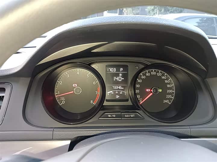 Фото 12 - Volkswagen Lavida