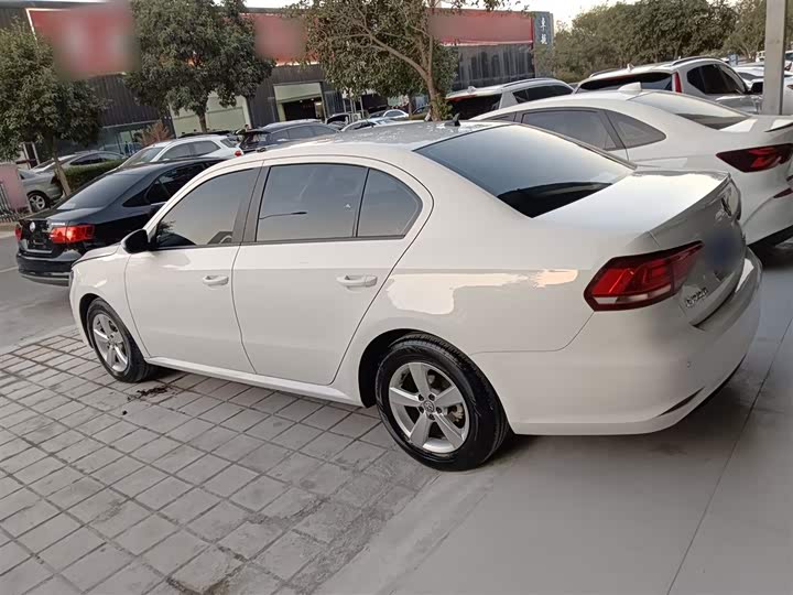 Фото 5 - Volkswagen Lavida