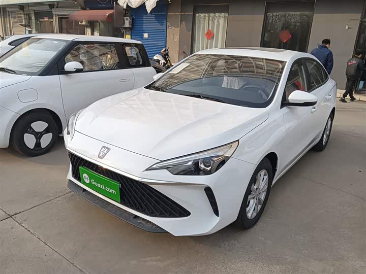 Фото 2 - Roewe i5