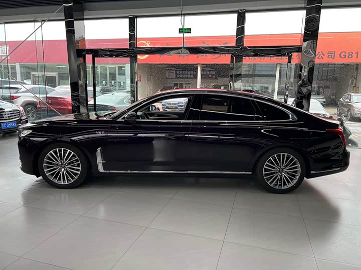 Фото 18 - Hongqi H9