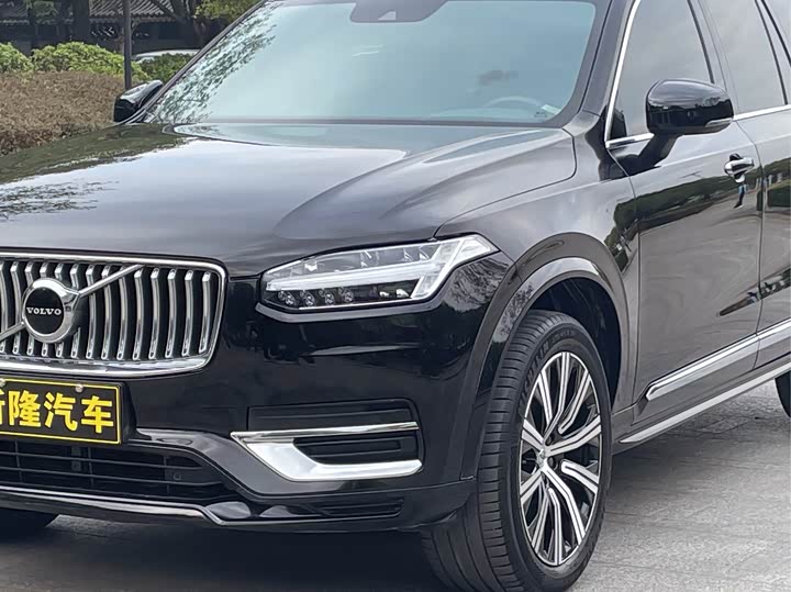 Фото 51 - Volvo XC90