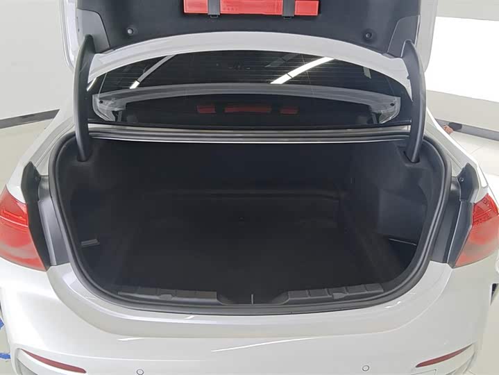 Фото 4 - BMW 1 Series